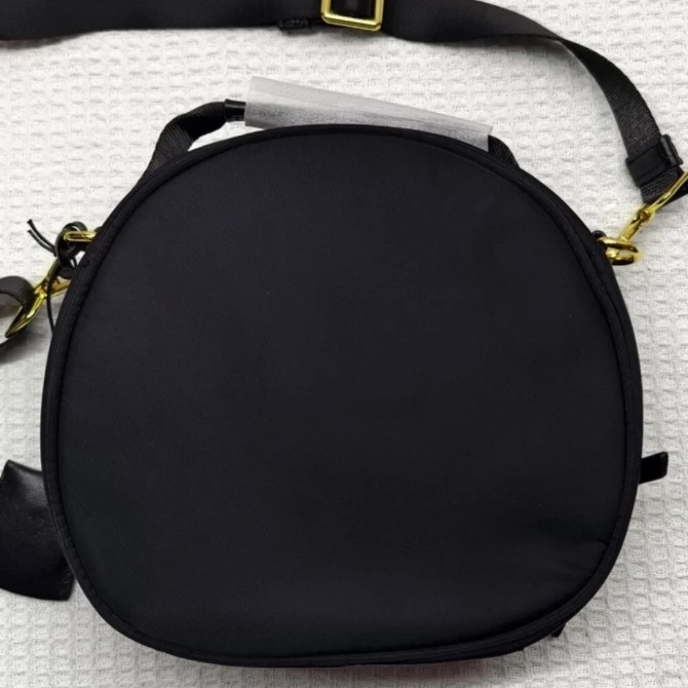 ✨ TUMI Voyageur Small Crossbody Bag Black Gold Hardware Like New - Picture 2 of 5